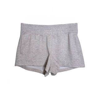 ​Yogalicious Scuba New Flow 3" Athletic Shorts Soft Beige Tan Neutral Size M